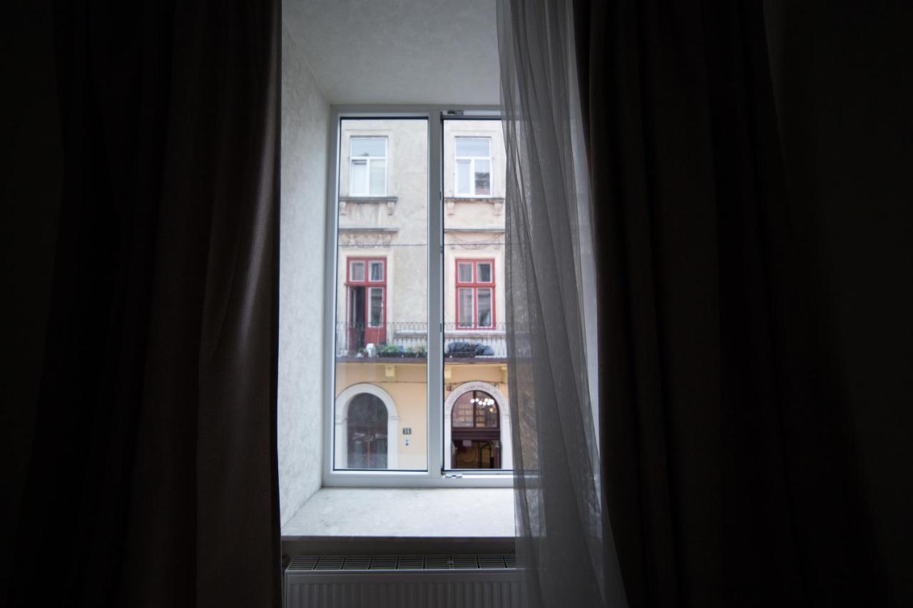 Apartment On Virmenska 3, With 2 Separate Bedrooms Lemberg Exterior foto